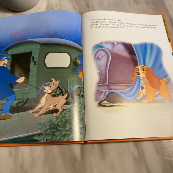 Lady in the tramp hardcover book - Picture 5 of 5